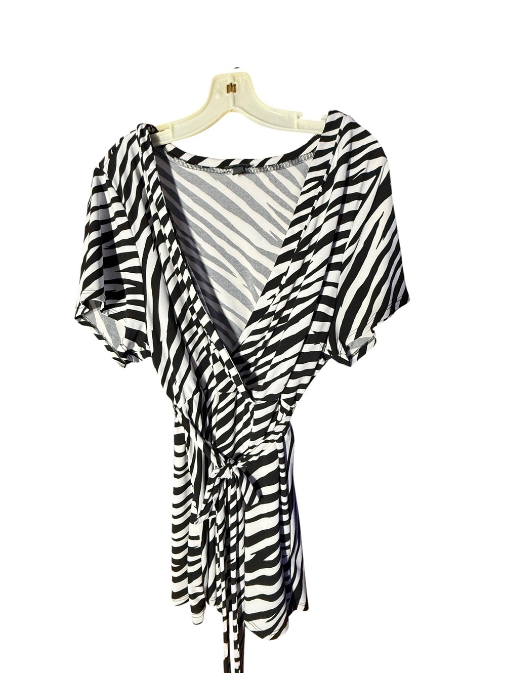 Torrid Liquid Knit Short Sleeve Zebra Peplum Blouse 3X